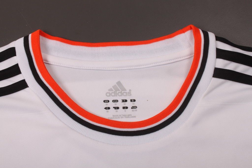2013-2014 Real Madrid home soccer jersey photo img_2390_2_zpsded8b946.jpg