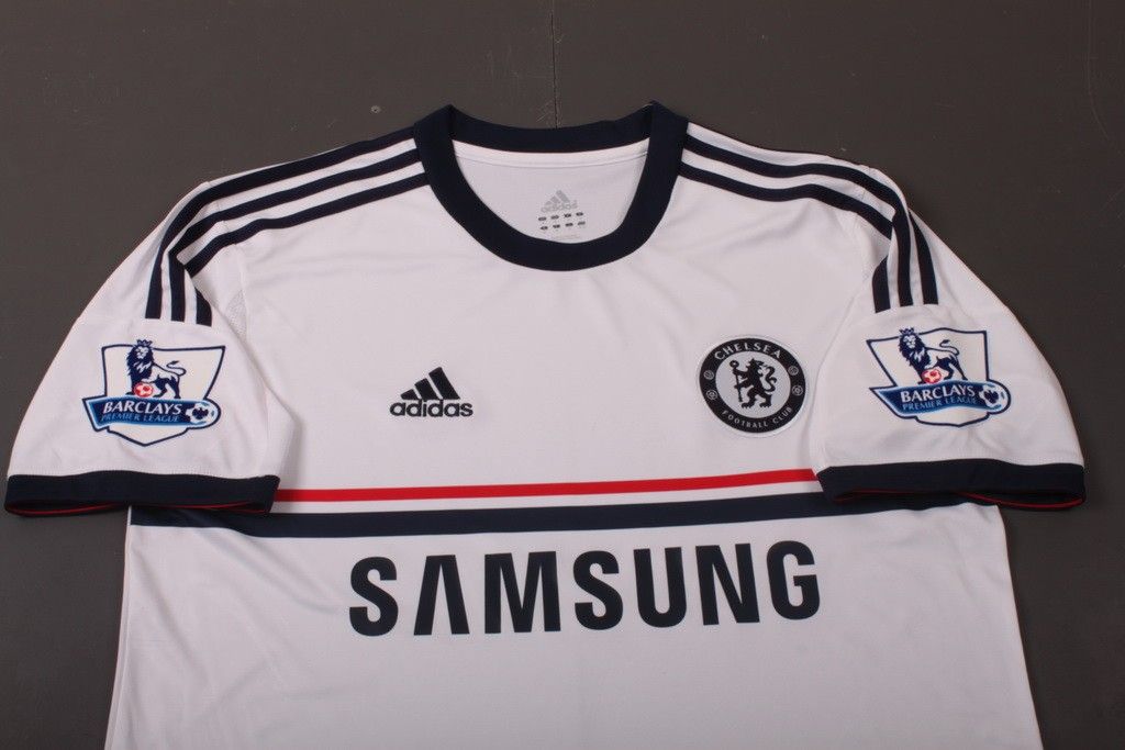Chelsea 2013-14 away white soccer jersey photo img_2591_zpsbeebc785.jpg