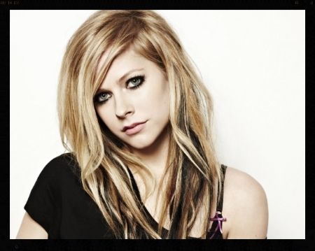  photo Avril-Lavigne-avril-lavigne-22661431-1280-1024_zpsa322df0b.jpg